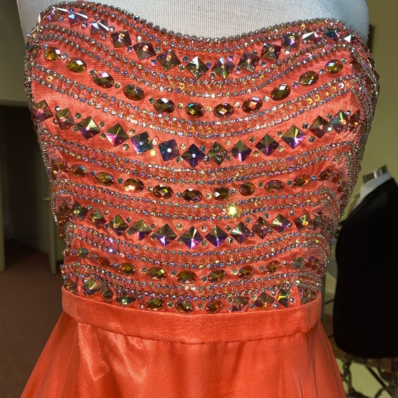 Prom Dress - Picture 3 of 4